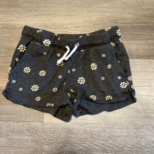 Never worn girls old navy shorts. Grey with daisy flowers.